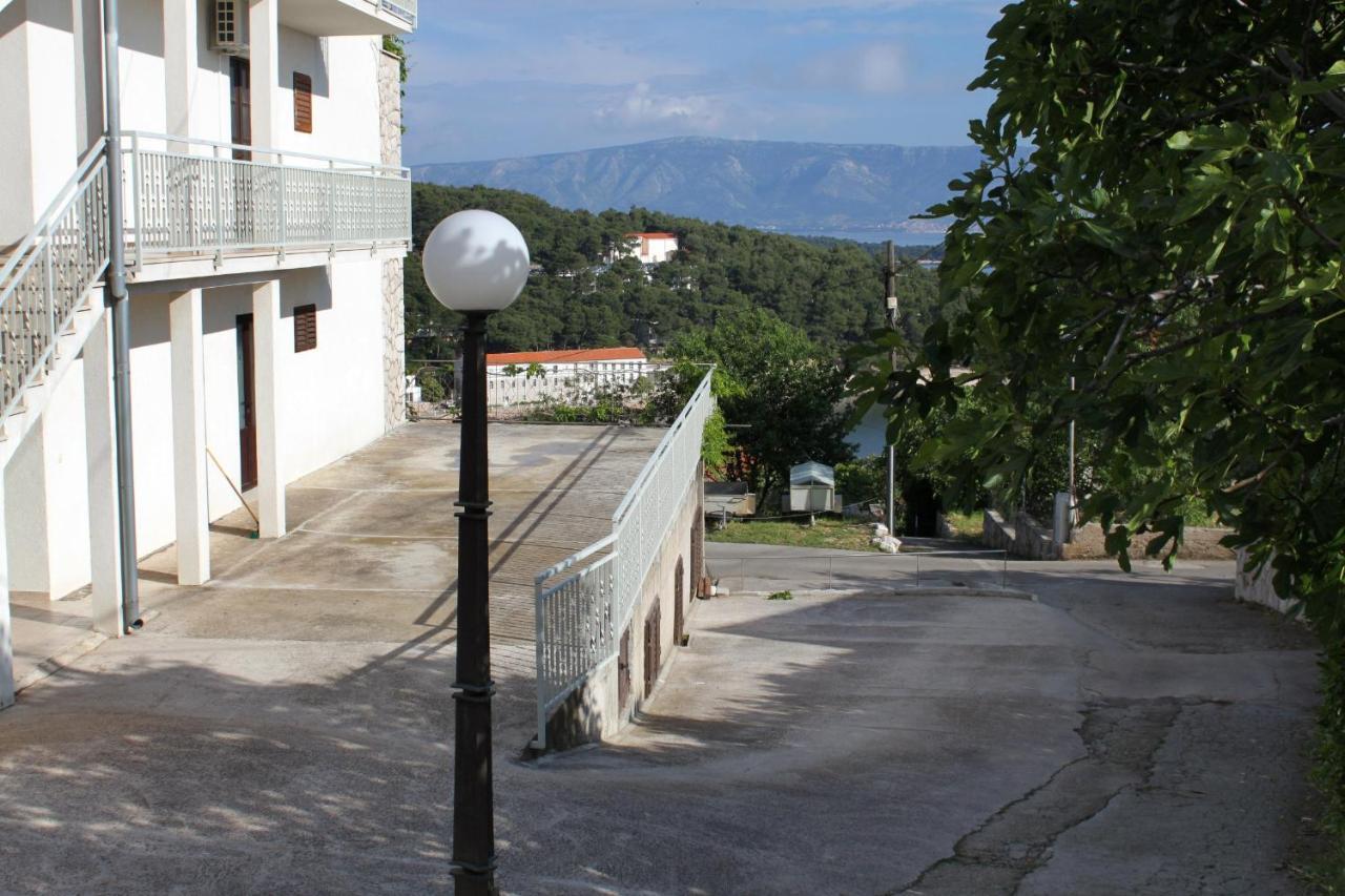 Apartments With A Parking Space Jelsa, Hvar - 8765 Єлса Екстер'єр фото