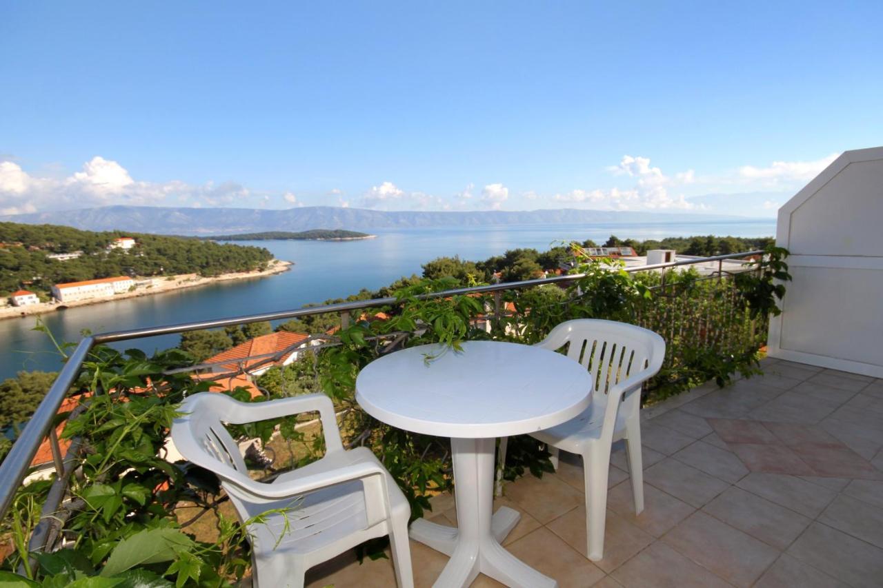 Apartments With A Parking Space Jelsa, Hvar - 8765 Єлса Екстер'єр фото