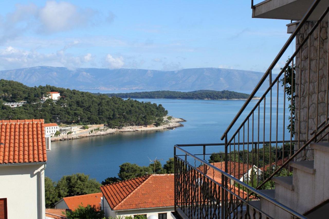 Apartments With A Parking Space Jelsa, Hvar - 8765 Єлса Екстер'єр фото